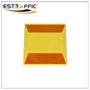 PRS-100-100-4 plastic road stud (1)