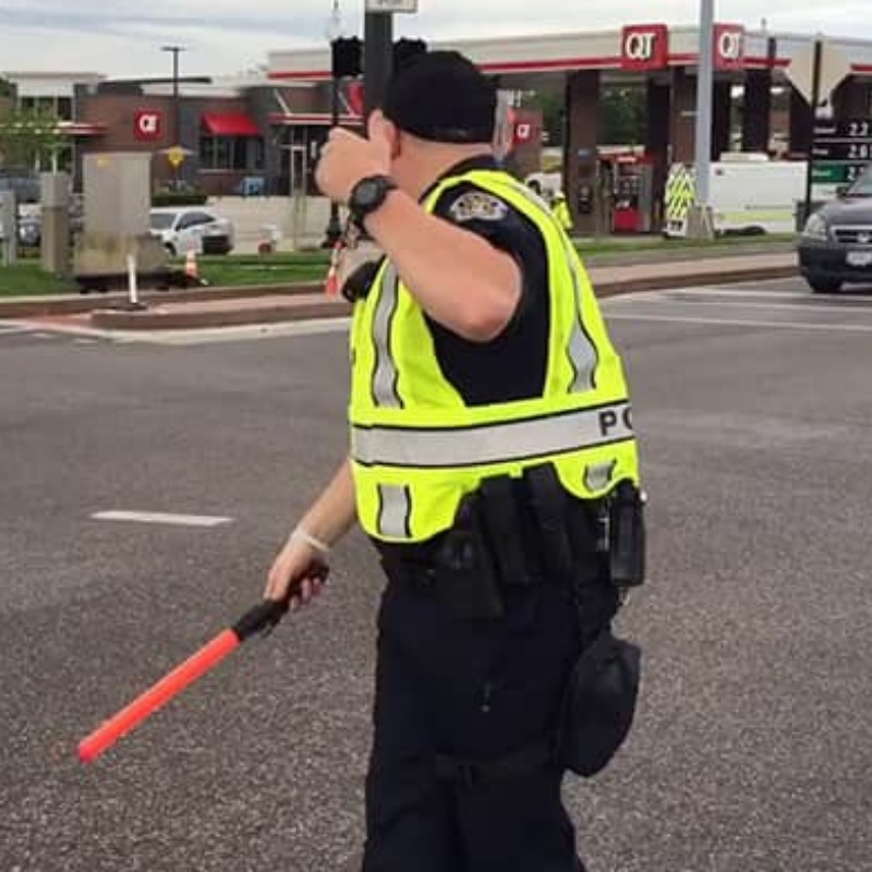 new arrival traffic baton